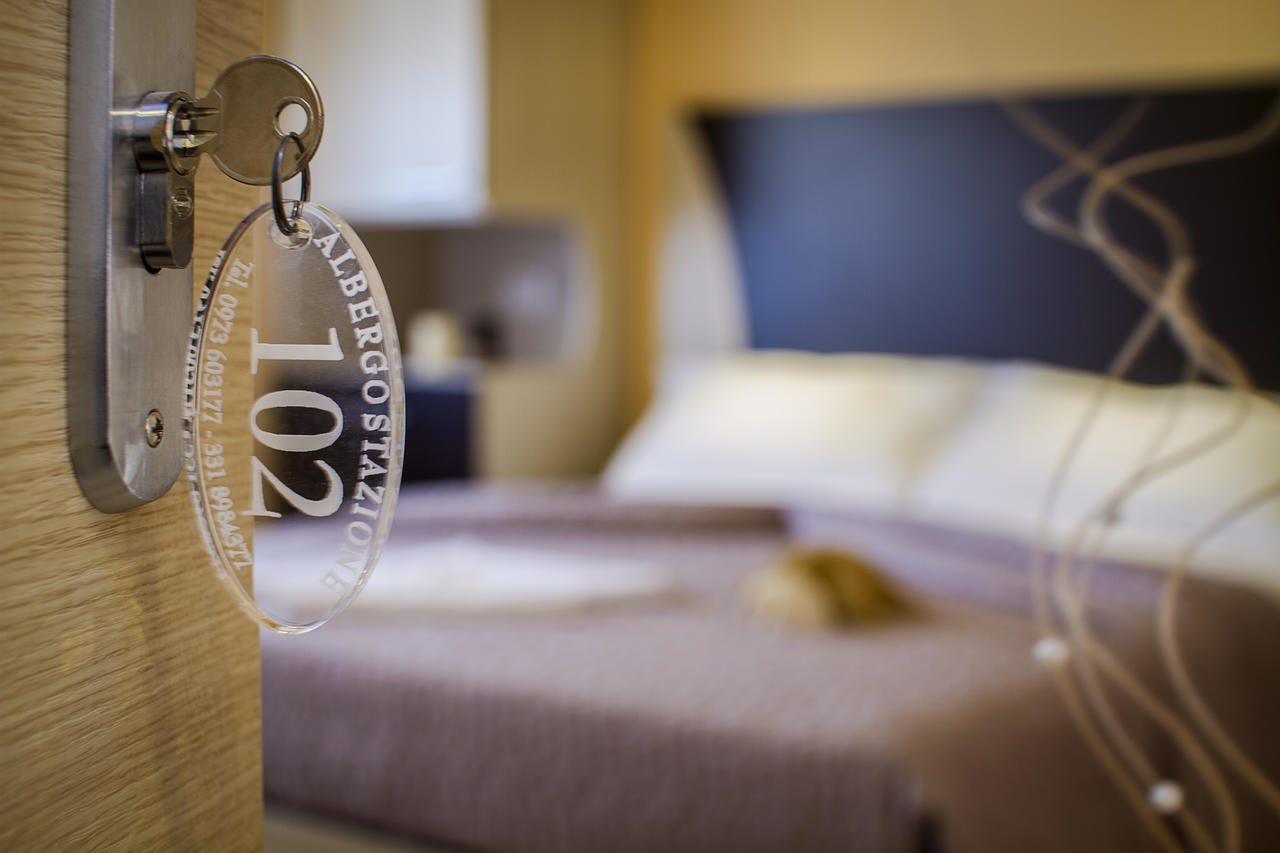Albergo Stazione 萨普里 客房 照片