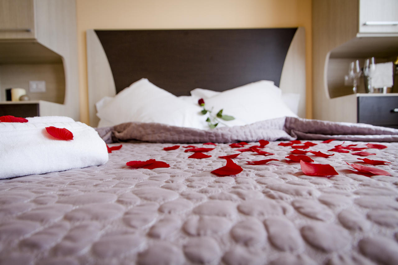 Albergo Stazione 萨普里 客房 照片